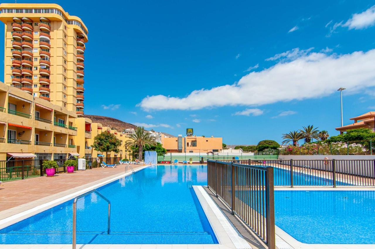 Torres Del Sol Beach Front Apartment Ph06 Лос Кристианос Екстериор снимка