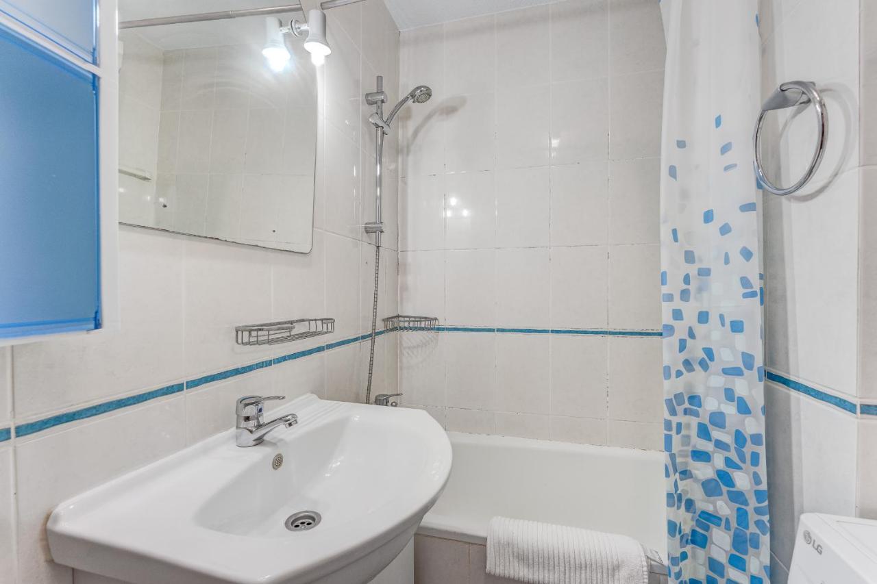 Torres Del Sol Beach Front Apartment Ph06 Лос Кристианос Екстериор снимка